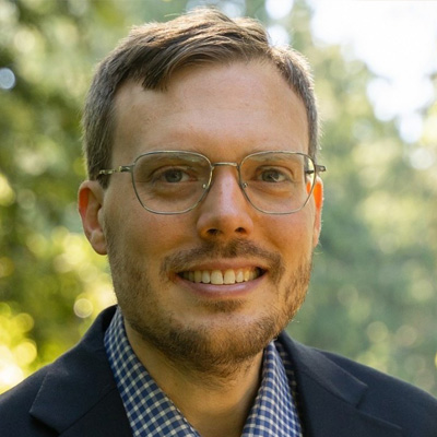 Dr. Peter Kelly